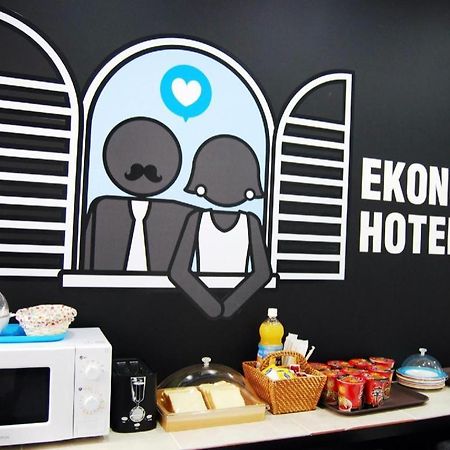 Ekonomy Hotel Nampo Пусан Екстер'єр фото