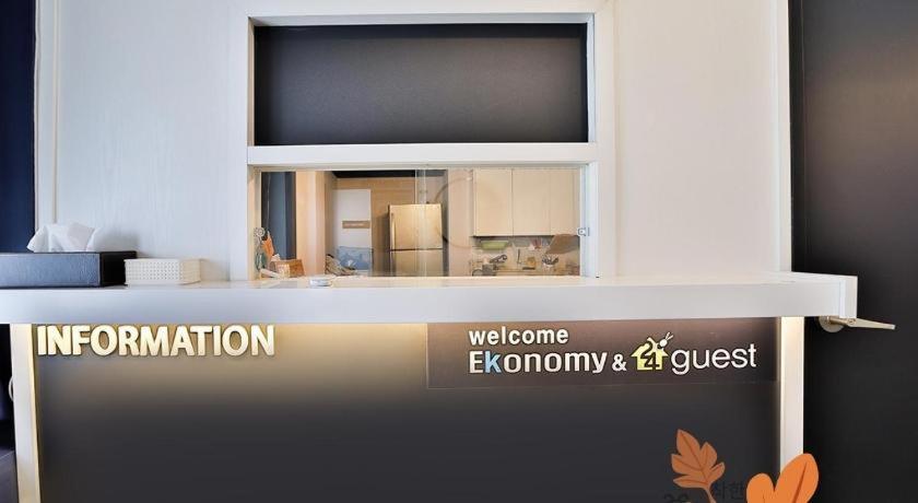 Ekonomy Hotel Nampo Пусан Екстер'єр фото